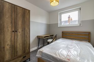 Photo 16- click for photo gallery